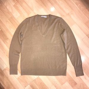 Camel cashmere v-neck
